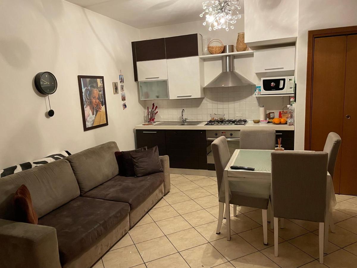Piccola Venezia E Mare Apartment Llido Degli Estensi Ngoại thất bức ảnh